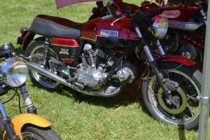 74-DUCATI-750GT(23)