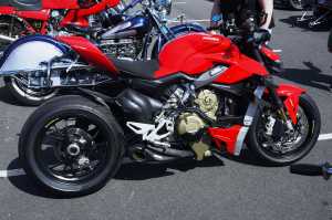 DUCATI-STREETFIGHTER-V4(3)