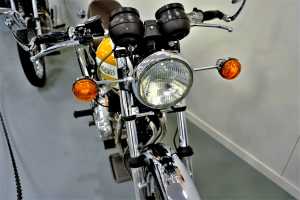 TRIUMPH-TRIDENT-750-3(4)
